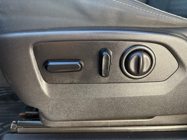 Used 2021 Chevrolet Silverado 1500 LT Trail Boss w/ Convenience Package II image 26