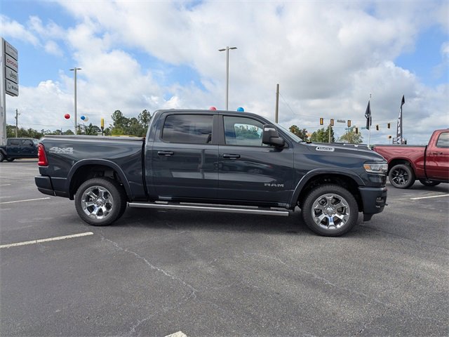 New 2026 RAM 1500 4x4 Crew Cab image 2