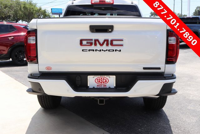 New 2025 GMC Canyon Elevation w/ Convenience Package image 6