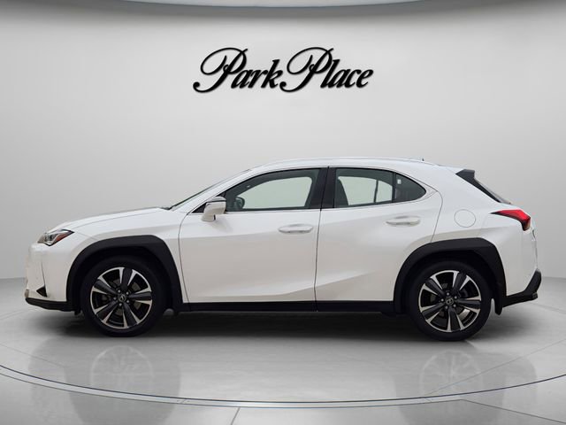 Certified 2021 Lexus UX 200 w/ Premium Package image 2