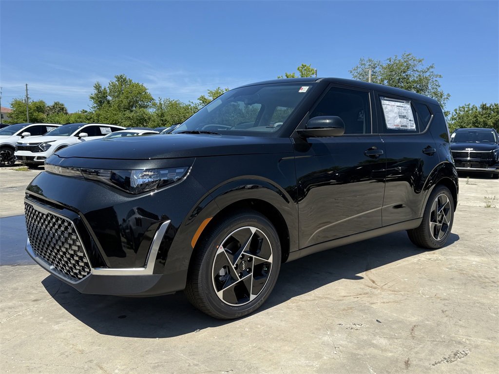 New 2025 Kia Soul EX image 8