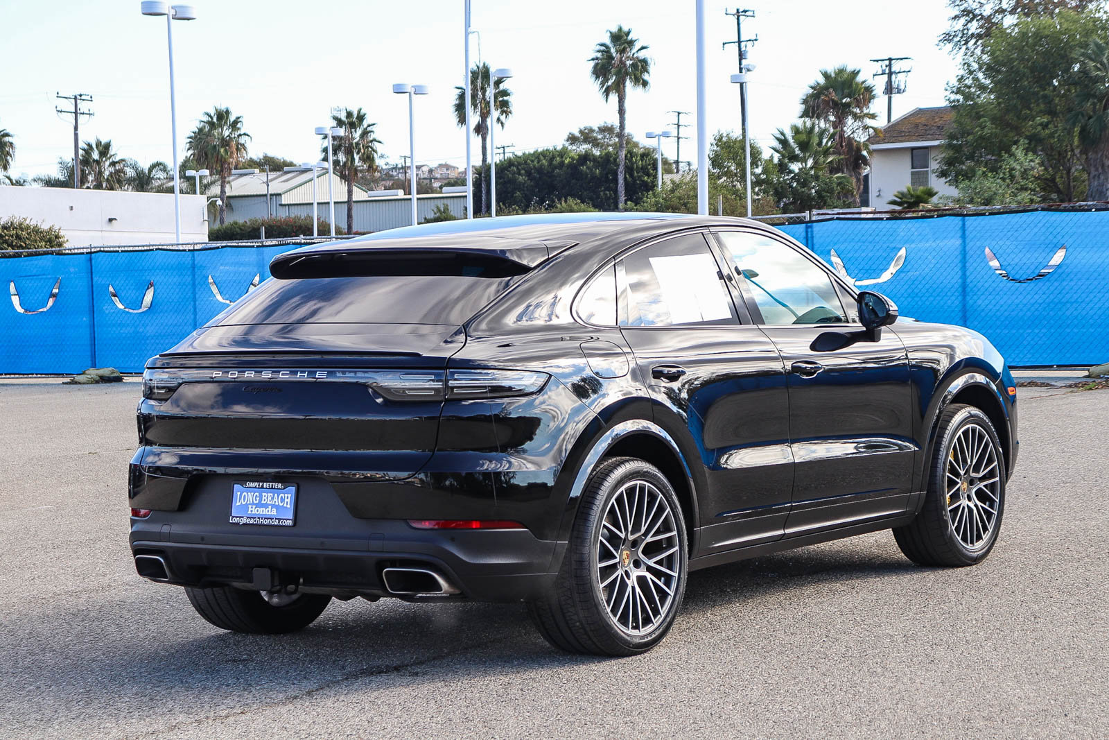 Used 2021 Porsche Cayenne Base image 9