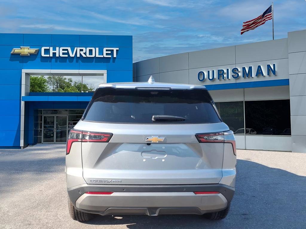 New 2026 Chevrolet Equinox LT w/ Convenience Package II image 4