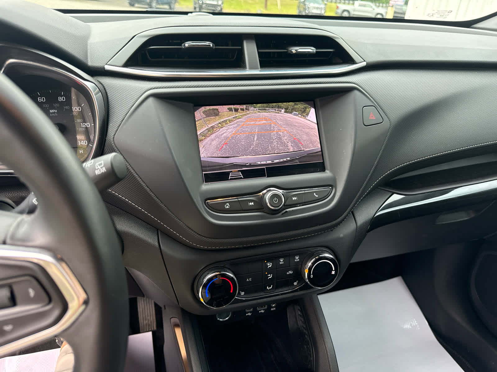 Used 2023 Chevrolet TrailBlazer ACTIV AWD/4WD image 18