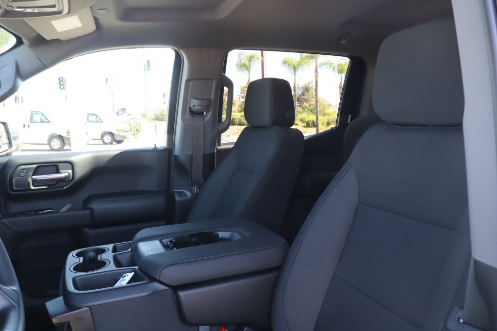 New 2026 Chevrolet Silverado 1500 Custom w/ Turbomax Blackout Package AWD/4WD image 19