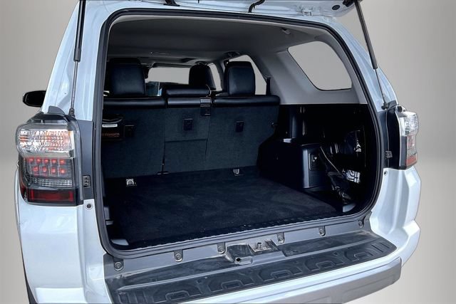 Used 2024 Toyota 4Runner TRD Off-Road Premium w/ Moonroof Package AWD/4WD image 30