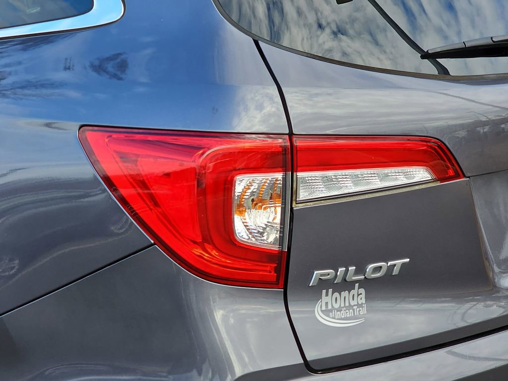 Used 2021 Honda Pilot EX image 31
