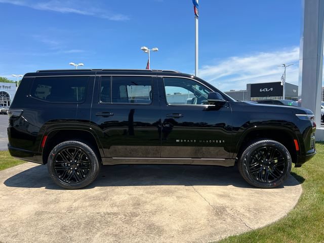 New 2026 Jeep Grand Wagoneer Limited AWD/4WD image 9