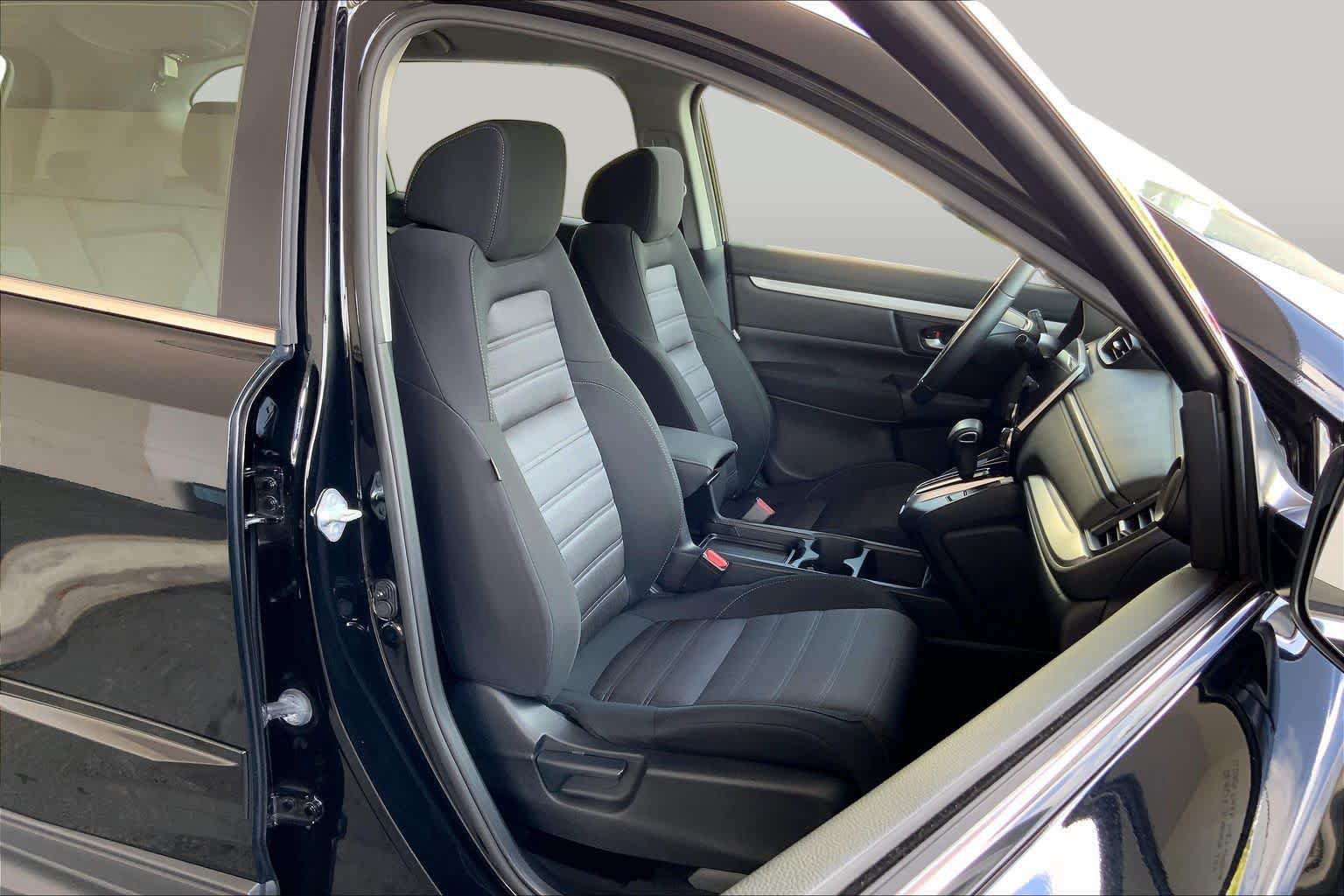 Used 2021 Honda CR-V Special Edition image 9