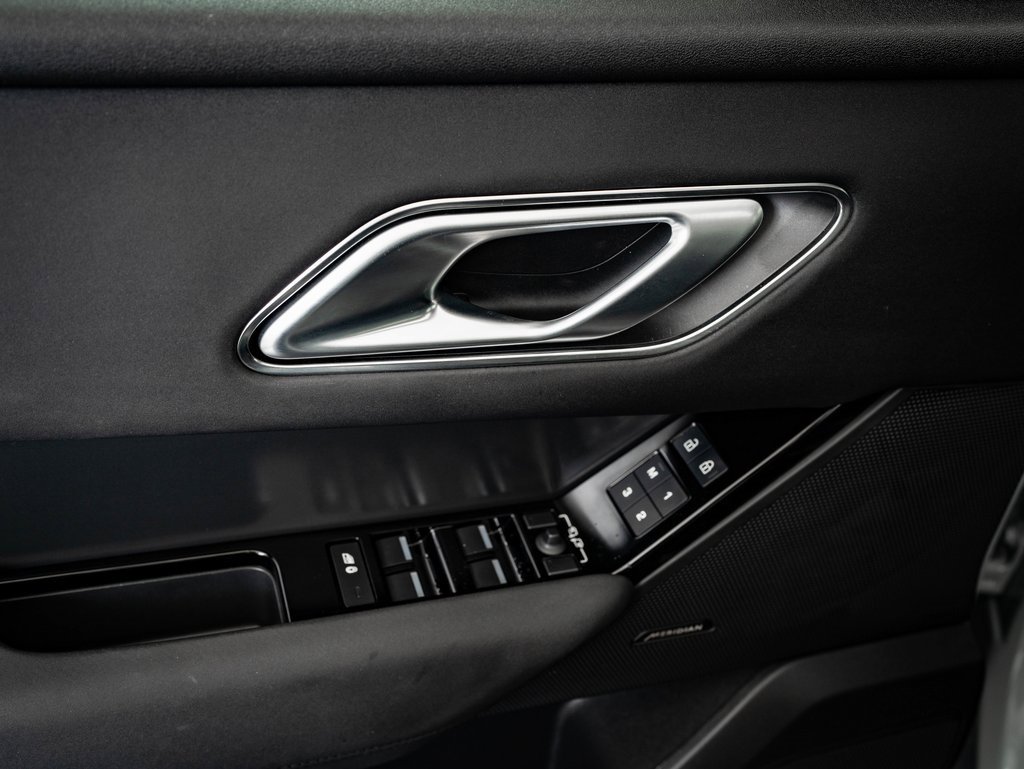 Used 2024 Land Rover Range Rover Velar Dynamic SE image 26