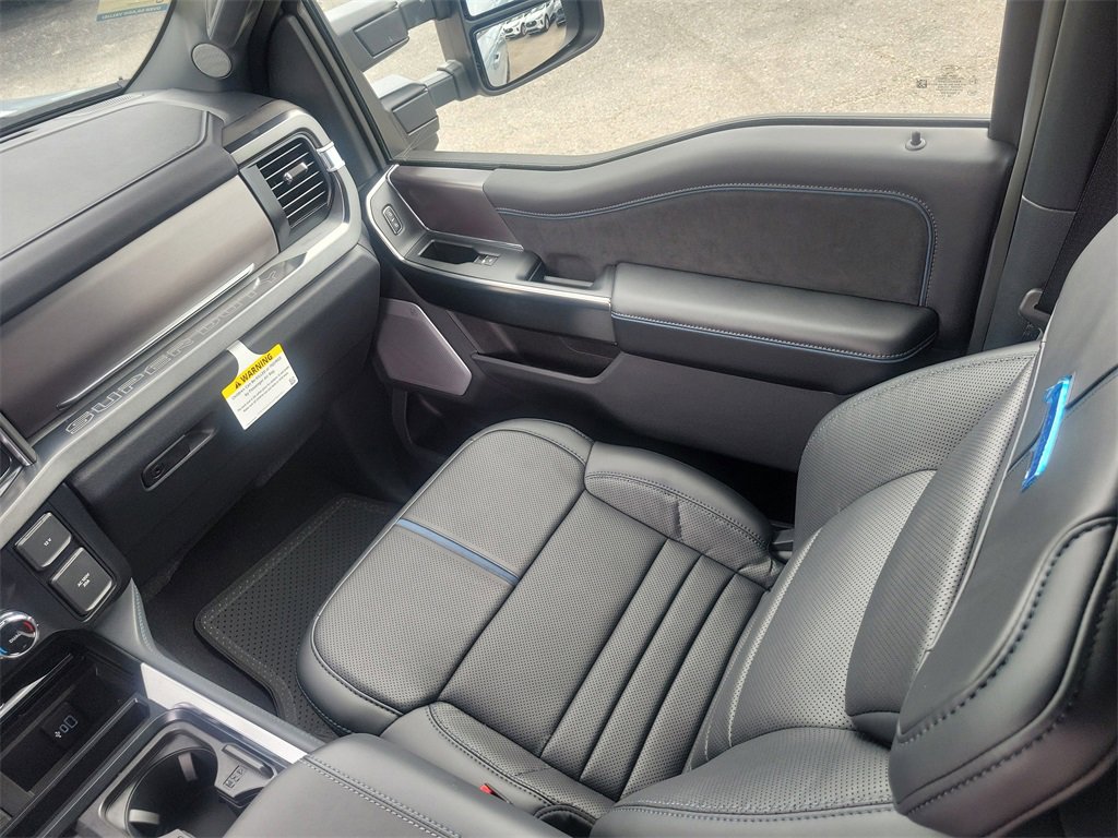 New 2026 Ford F350 4x4 Crew Cab Super Duty image 15