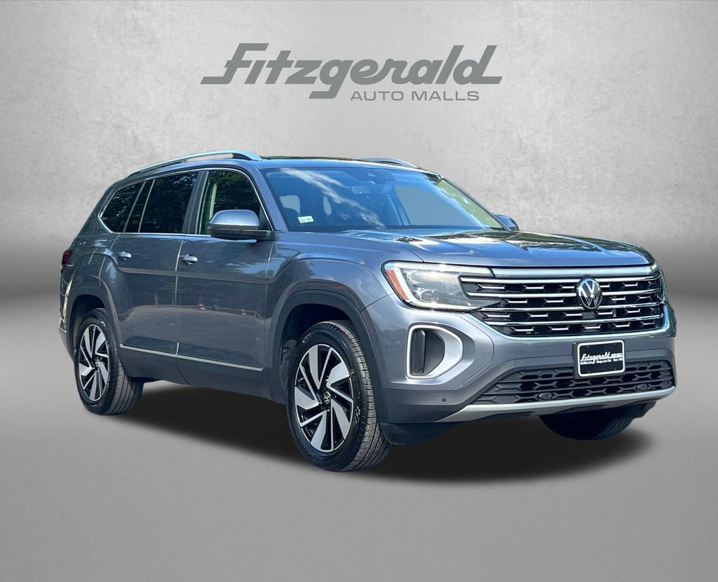 Used 2024 Volkswagen Atlas SEL AWD/4WD image 1