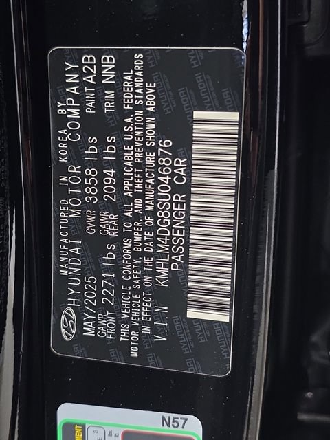 Certified 2025 Hyundai Elantra Sport FWD image 34