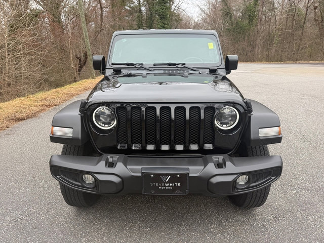 Used 2023 Jeep Wrangler Sport image 3