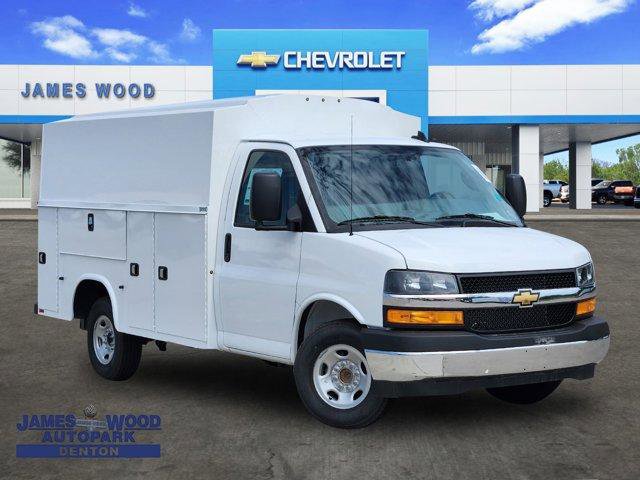 New 2025 Chevrolet Express 3500 w/ Power Convenience Package