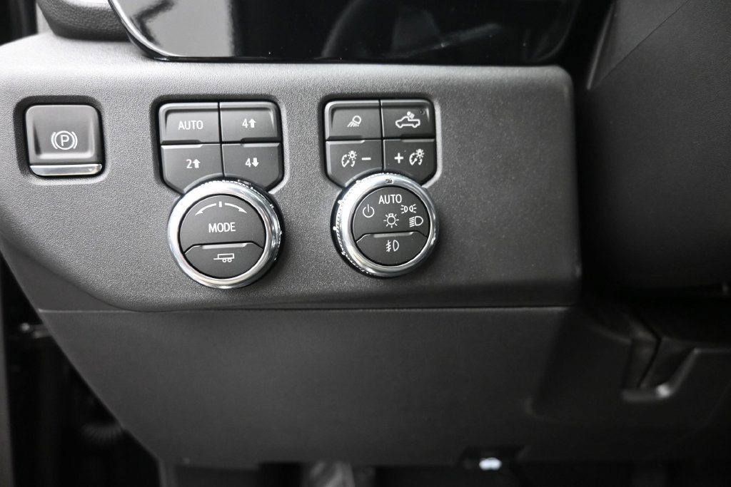 New 2026 GMC Sierra 1500 Elevation w/ Elevation Premium Package AWD/4WD image 20