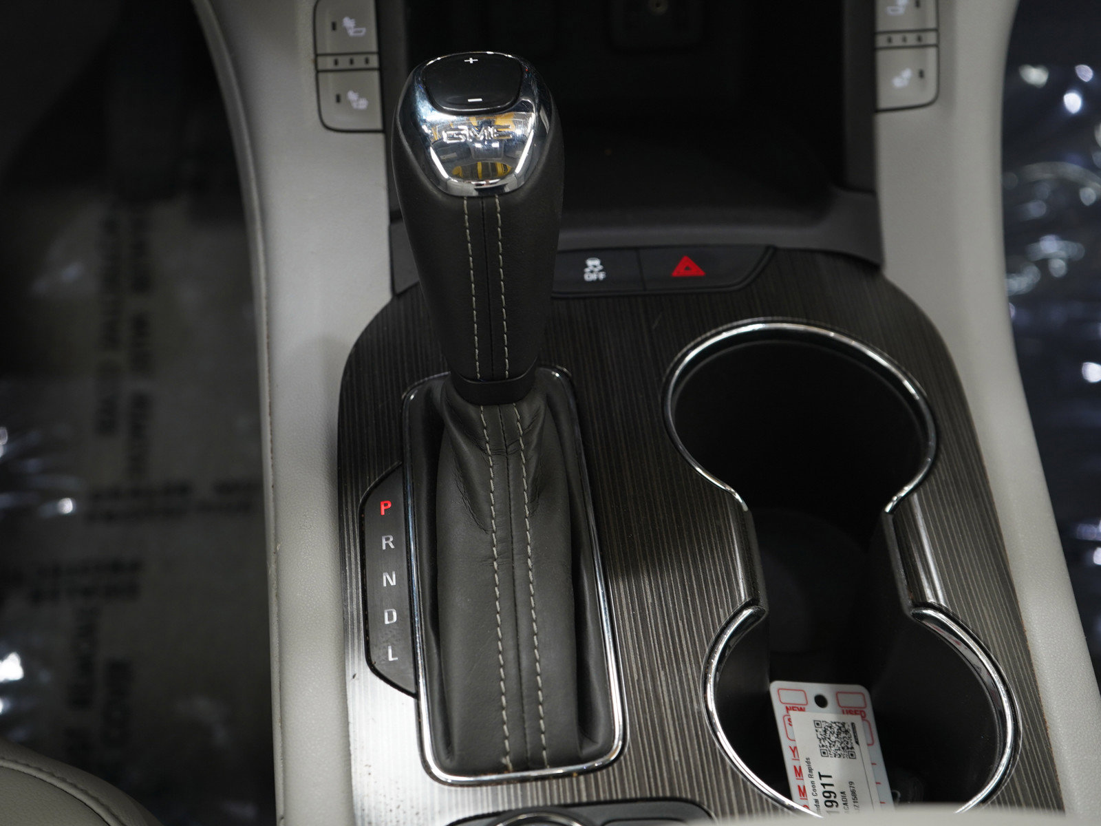 Used 2018 GMC Acadia SLT AWD/4WD image 22