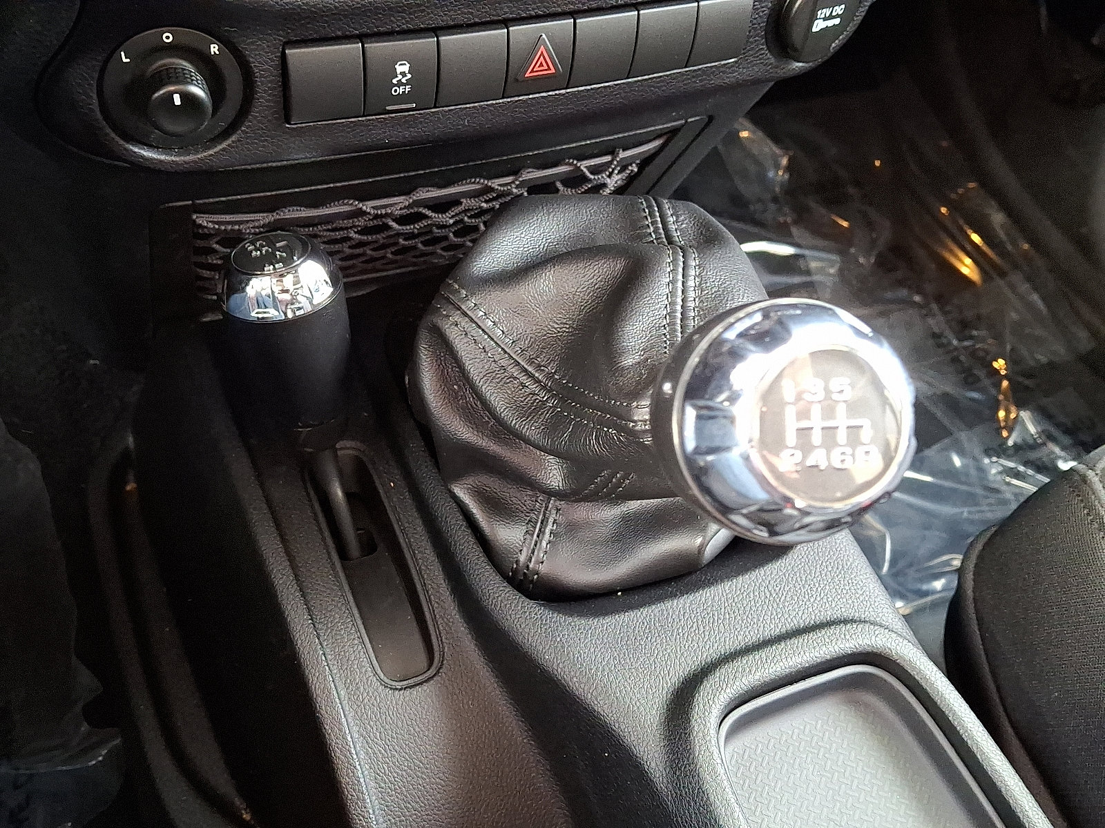 Used 2016 Jeep Wrangler Unlimited Sport w/ Quick Order Package 23S image 17