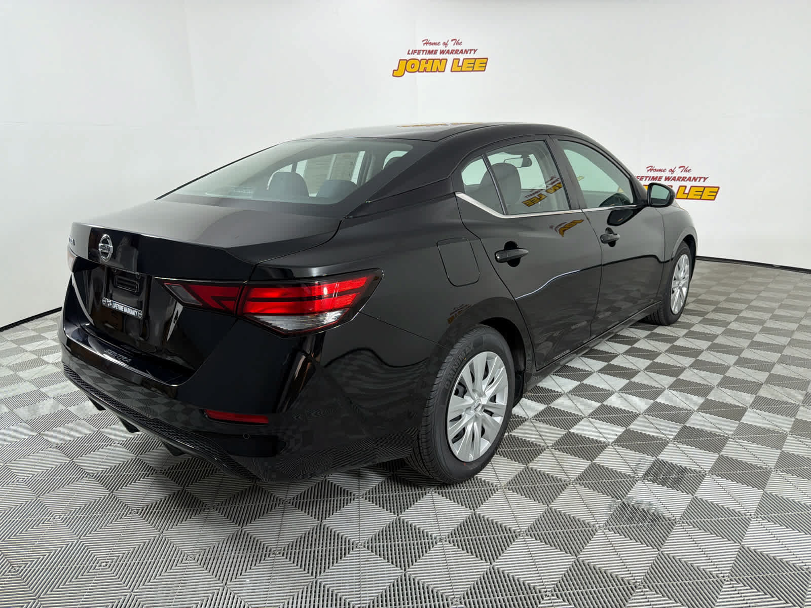 Certified 2023 Nissan Sentra S FWD image 6