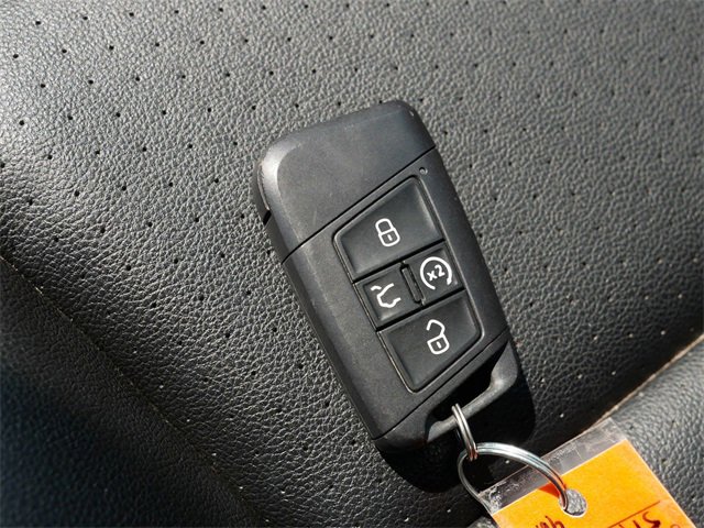 Certified 2022 Volkswagen Atlas SE image 35