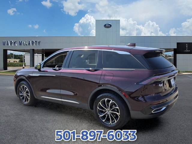 Certified 2025 Lincoln Nautilus Premier AWD/4WD image 3