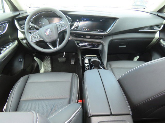 Used 2023 Buick Envision Essence image 22