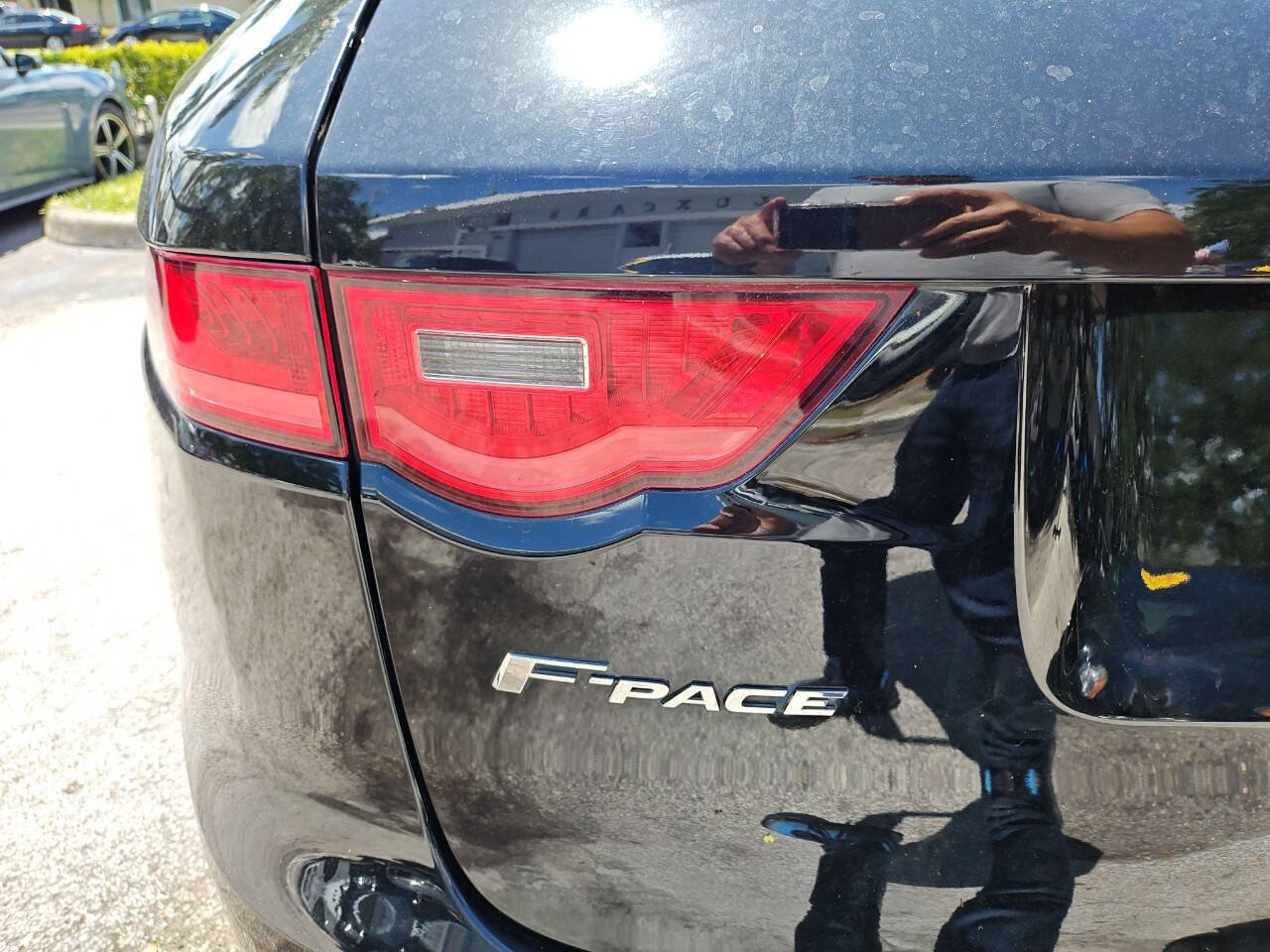 Used 2019 Jaguar F-PACE AWD/4WD image 19