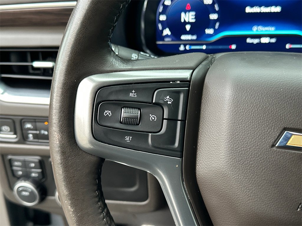 Used 2023 Chevrolet Suburban LT image 20