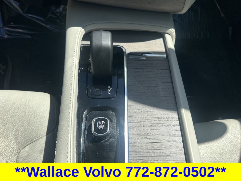 Certified 2024 Volvo XC90 T8 Plus w/ Protection Package Premier AWD/4WD image 21