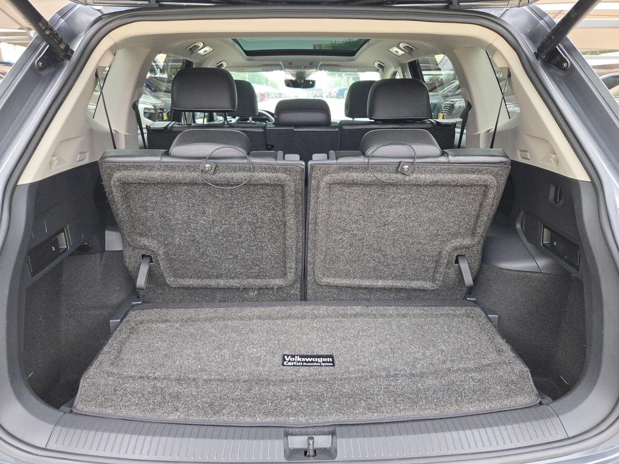 Used 2022 Volkswagen Tiguan SE FWD image 26