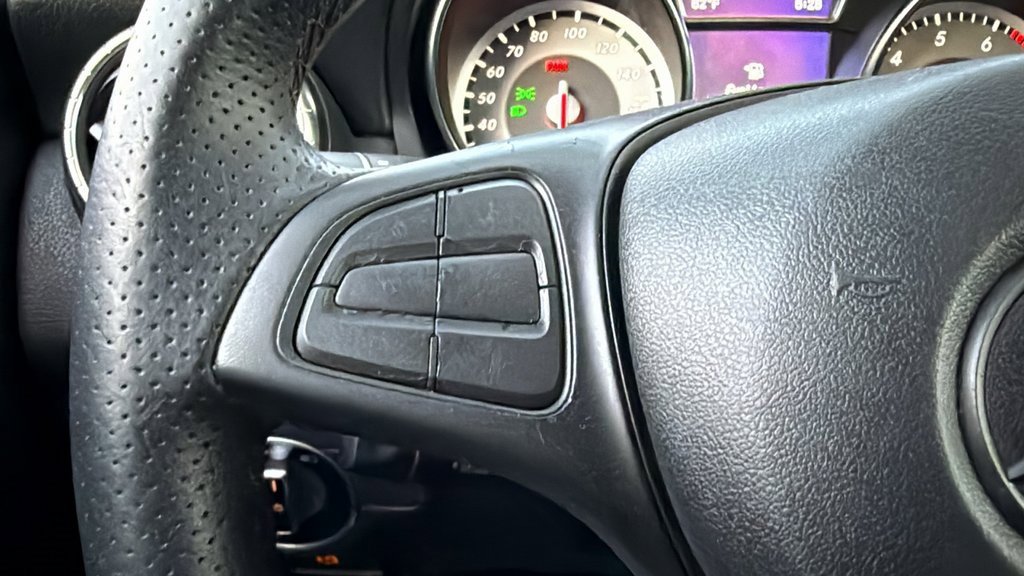 Used 2016 Mercedes-Benz CLA 250 image 21