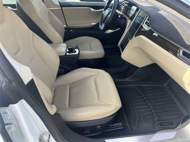 Used 2015 Tesla Model S 85 image 14