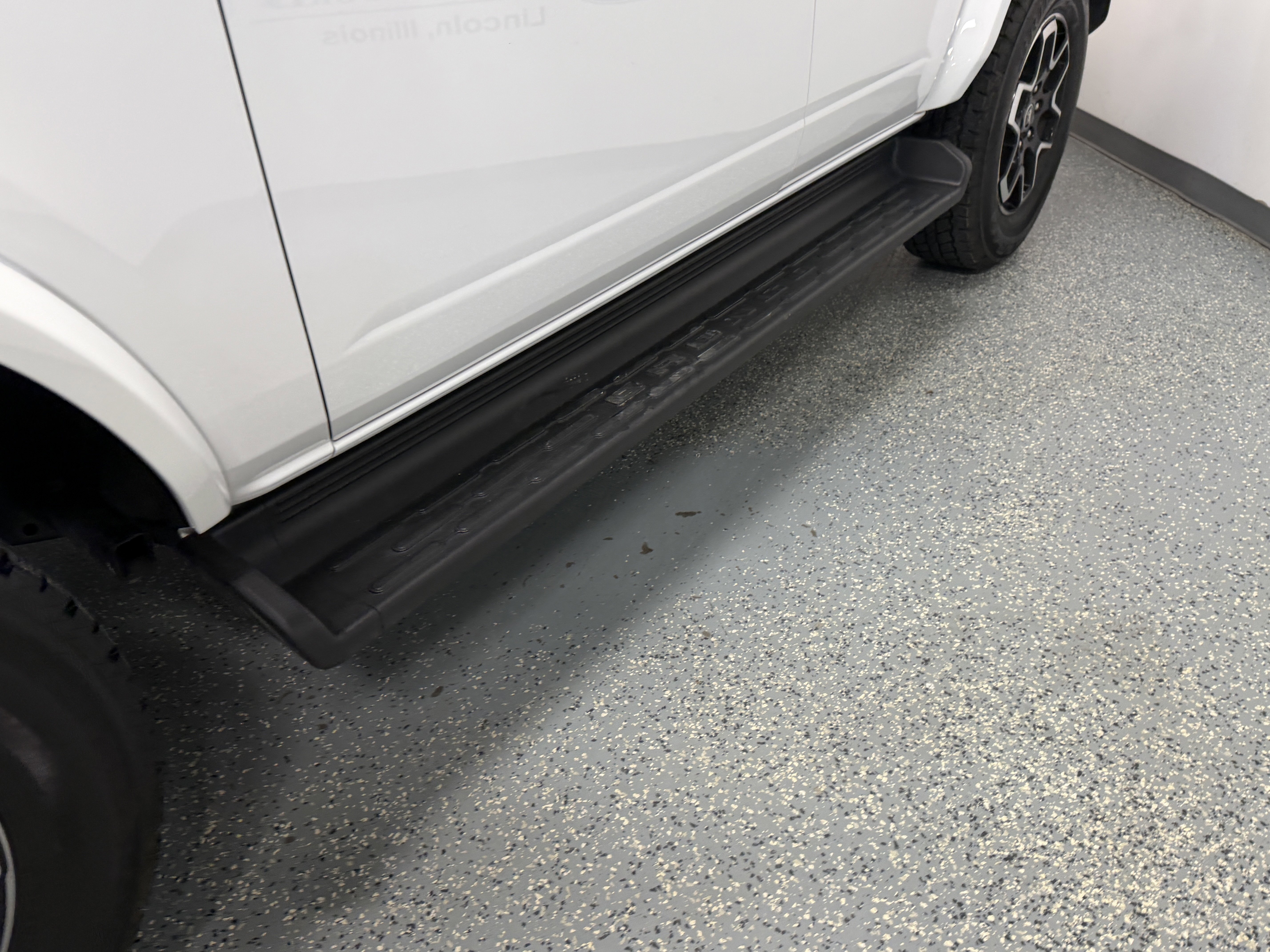 Used 2025 Ford Bronco Outer Banks image 32