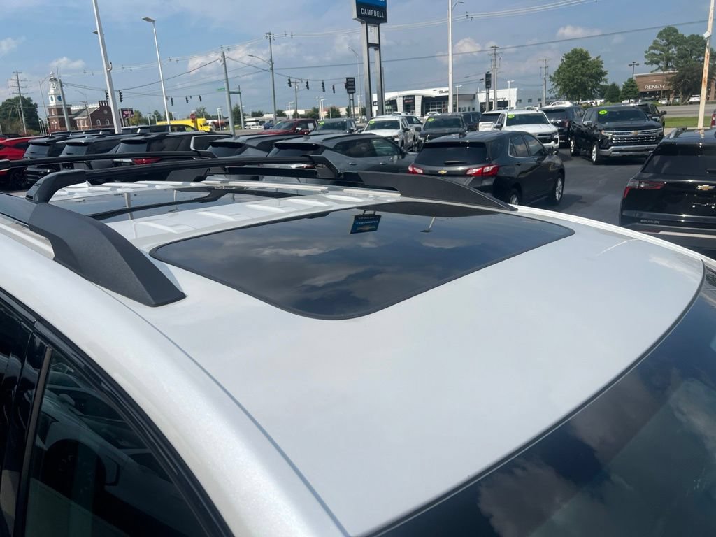 Used 2023 GMC Acadia AT4 w/ LPO, Floor Liner Package AWD/4WD image 20