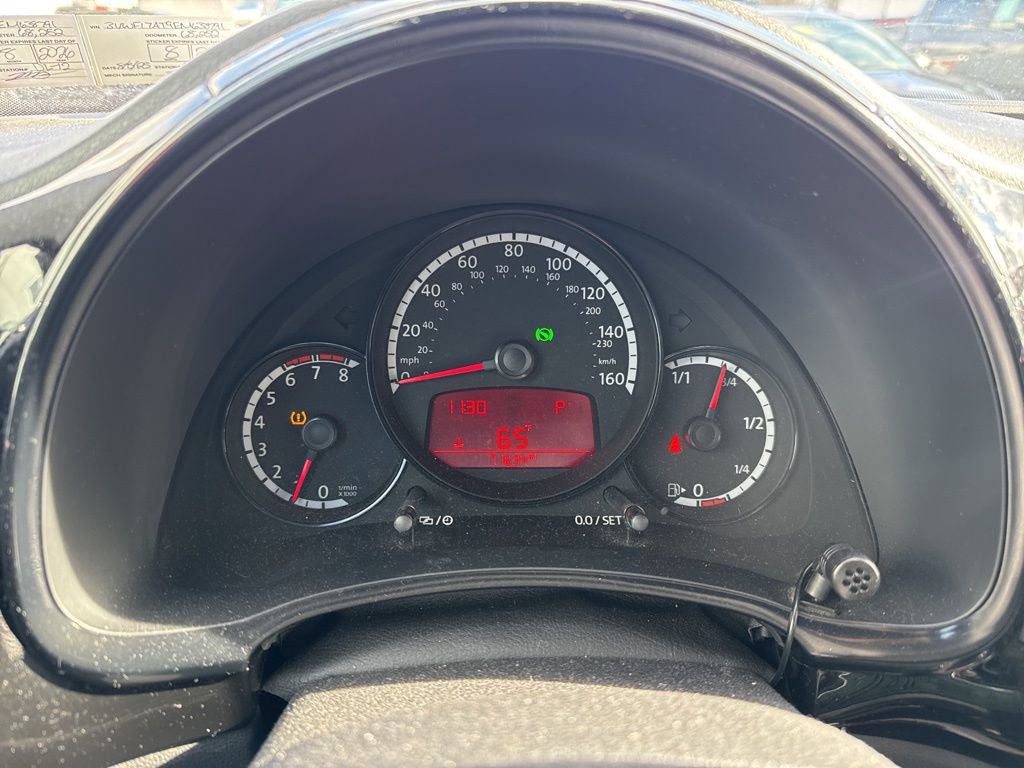 Used 2014 Volkswagen Beetle 1.8T image 10