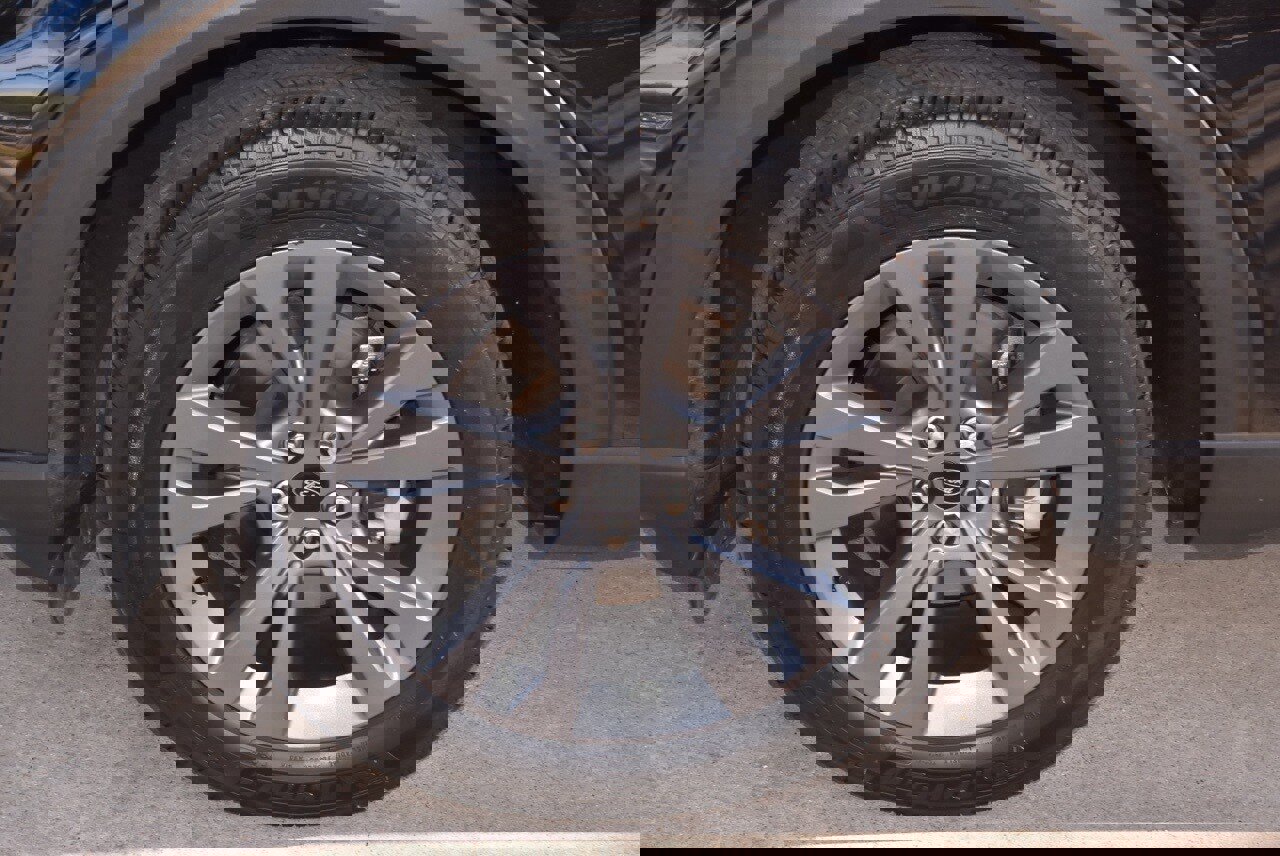 Used 2023 Ford Explorer XLT w/ Equipment Group 202A image 37