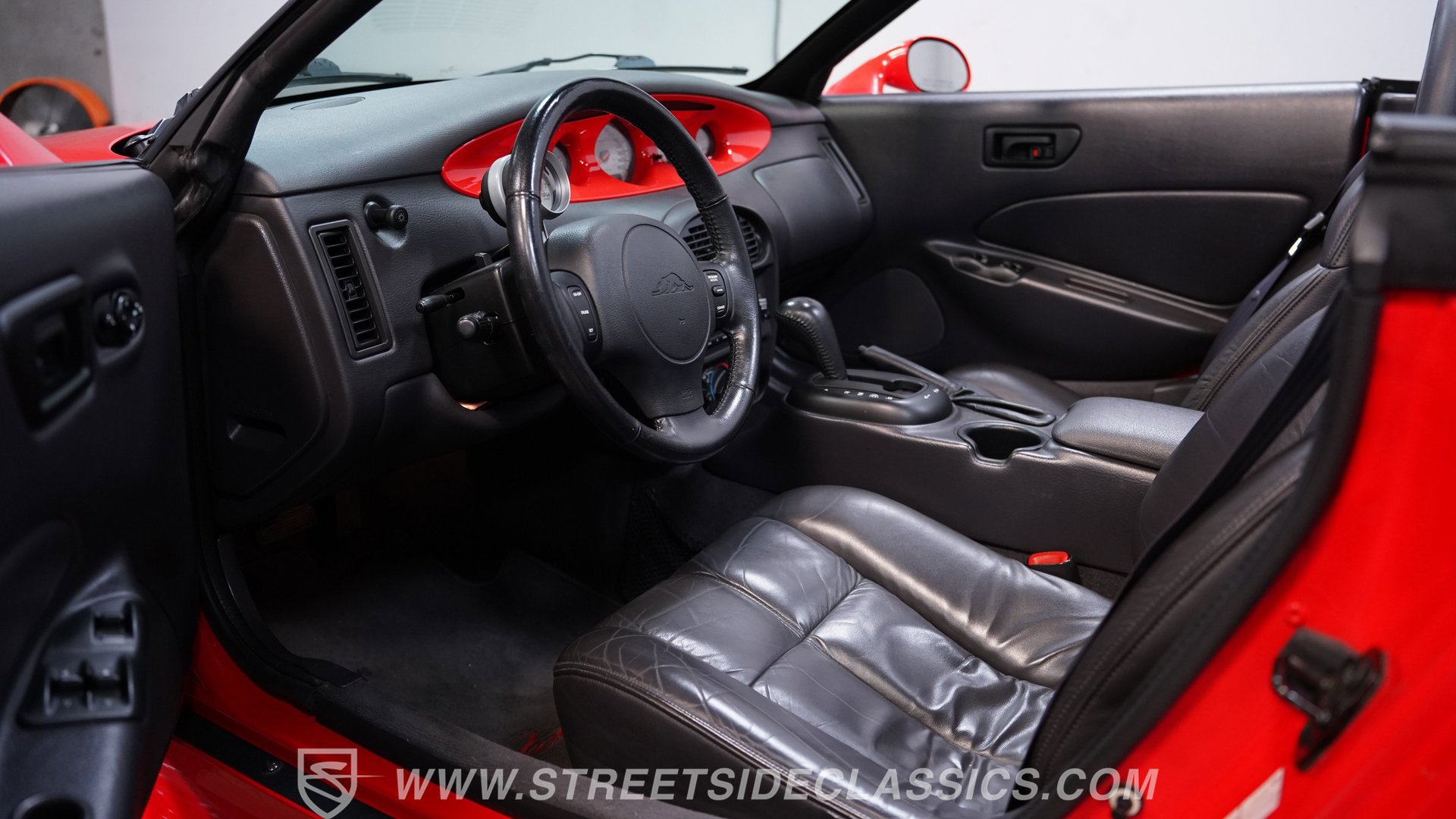 Used 1999 Plymouth Prowler RWD image 4