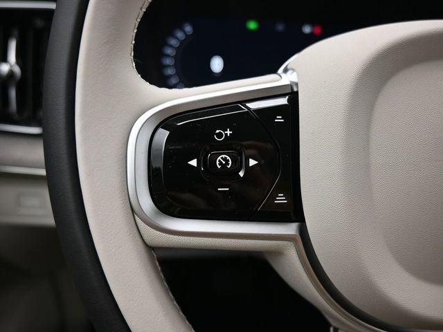 New 2026 Volvo XC90 B6 Ultra w/ Protection Package image 26