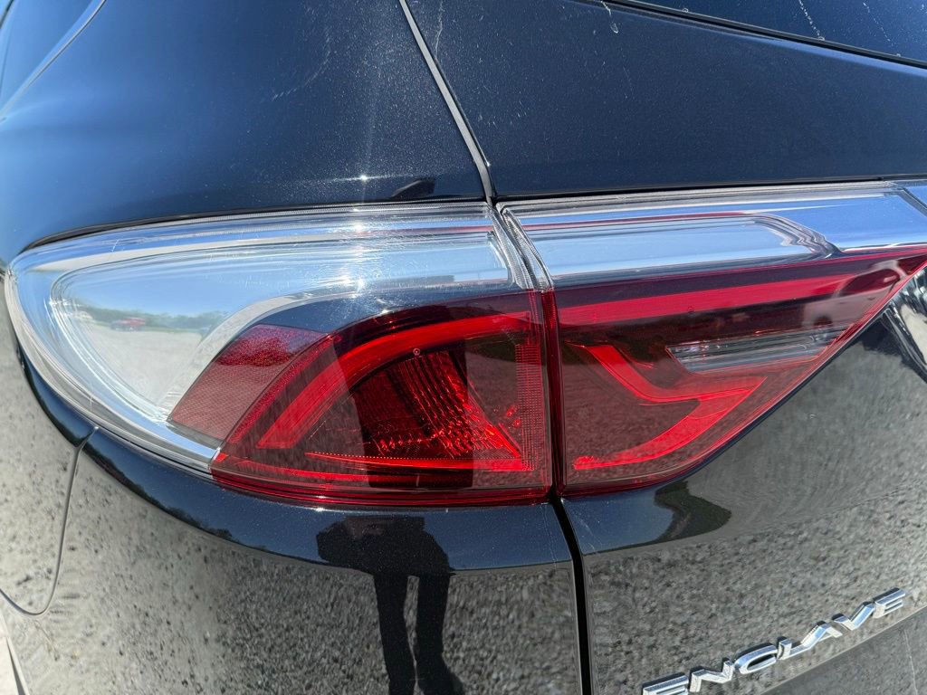 Used 2024 Buick Enclave Essence w/ Experience Buick Package FWD image 10
