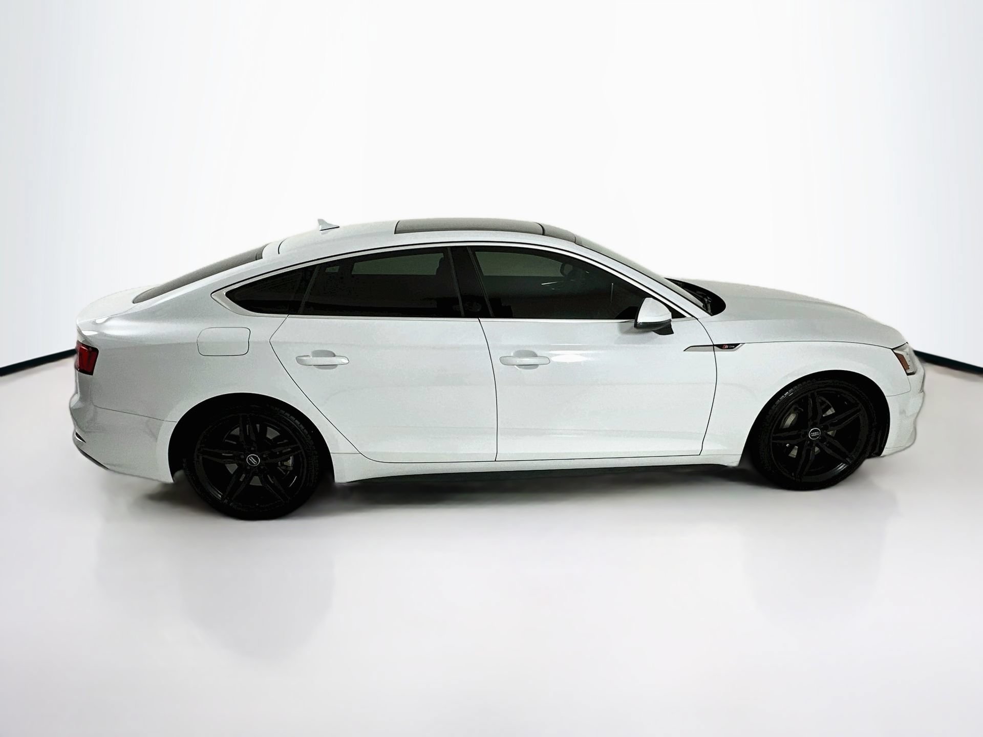 Used 2019 Audi A5 2.0T Premium Plus w/ Premium Plus AWD/4WD image 9