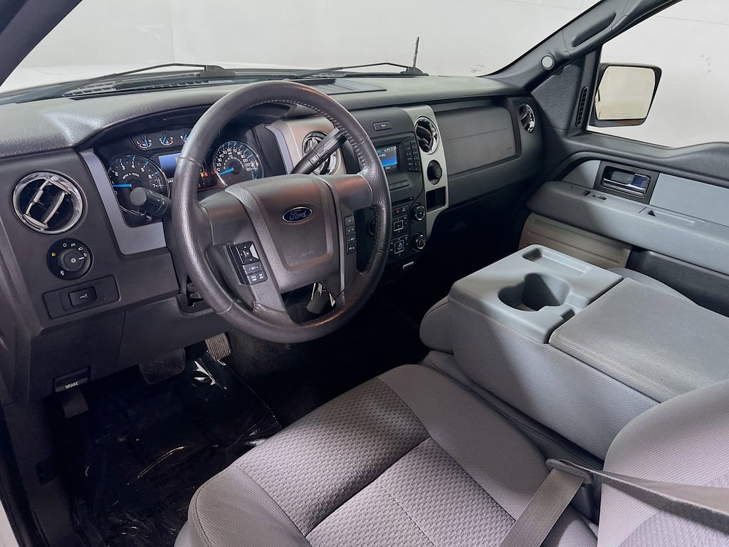Used 2014 Ford F150 XLT w/ Equipment Group 302A Luxury image 10