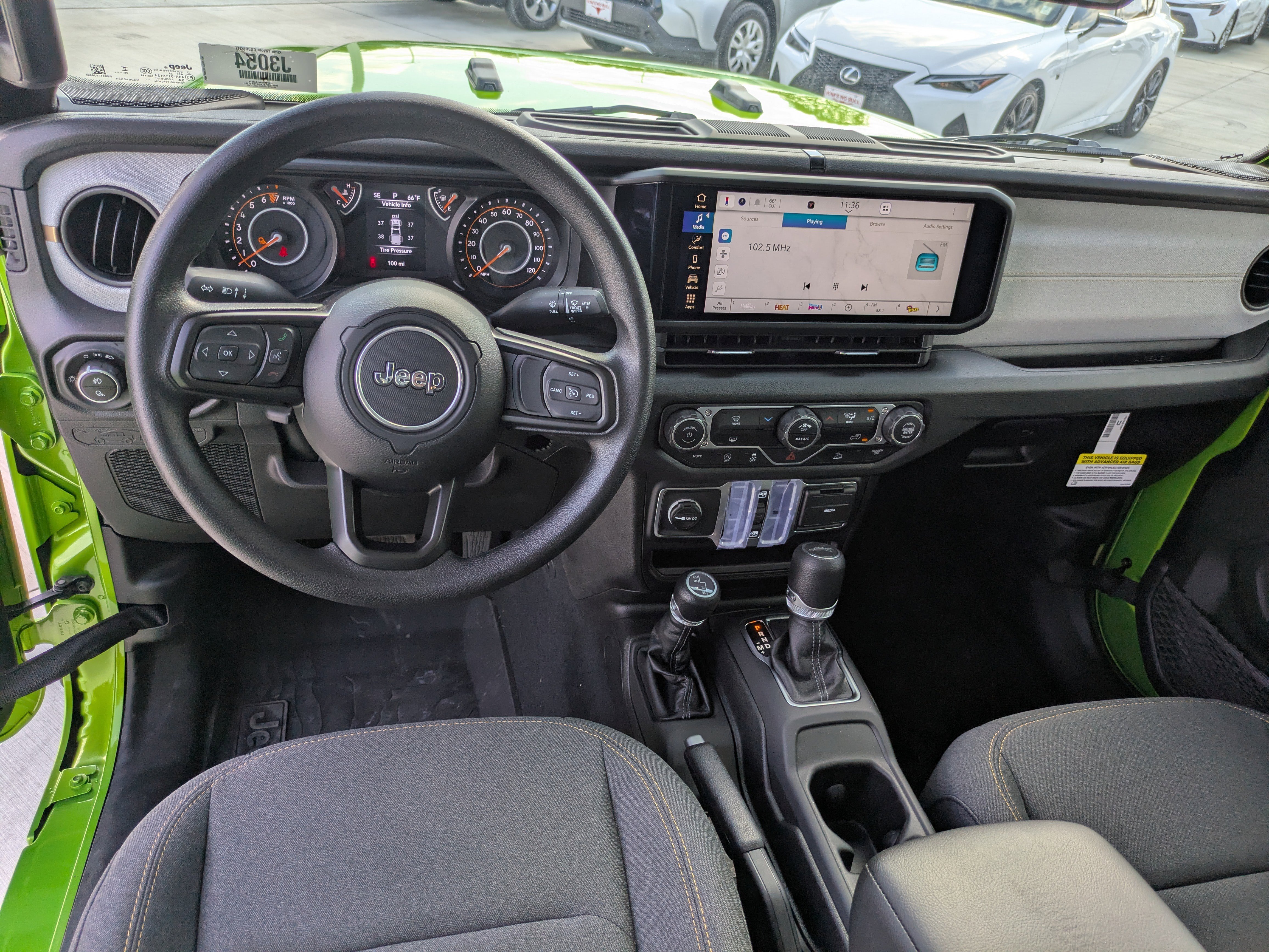 New 2025 Jeep Gladiator Sport image 15