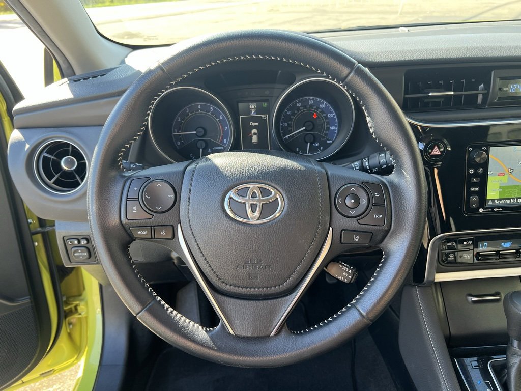 Used 2018 Toyota Corolla iM image 23