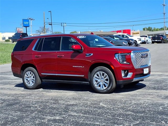 Used 2024 GMC Yukon Denali image 3