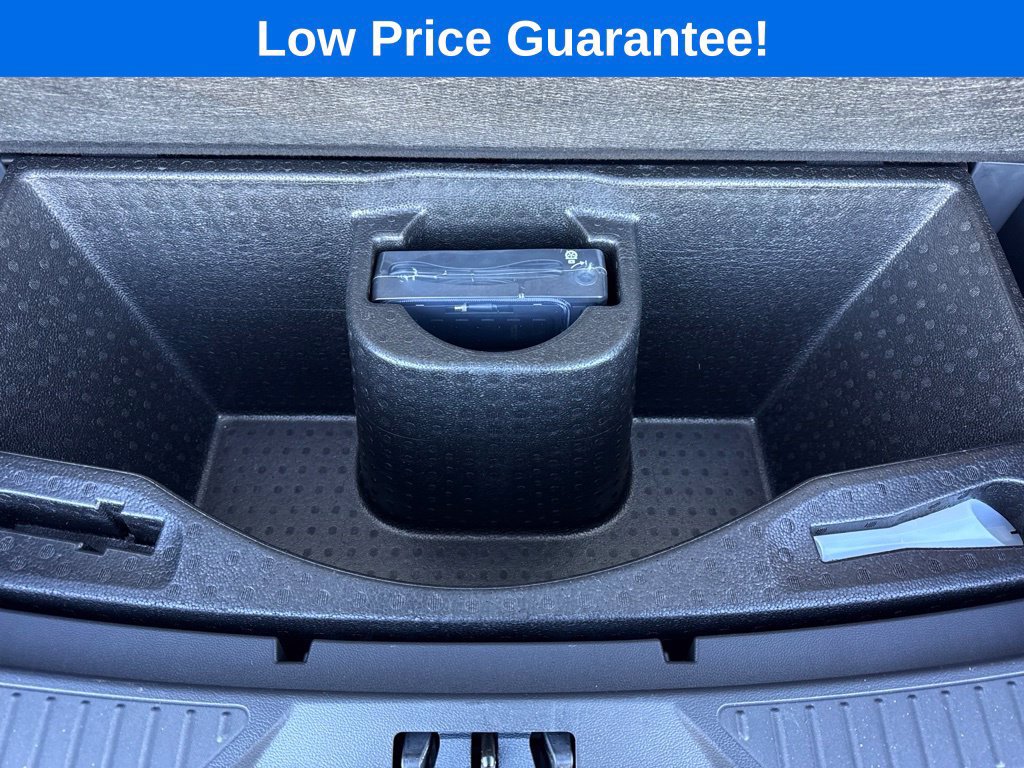 Used 2026 Ford Explorer Active AWD/4WD image 28