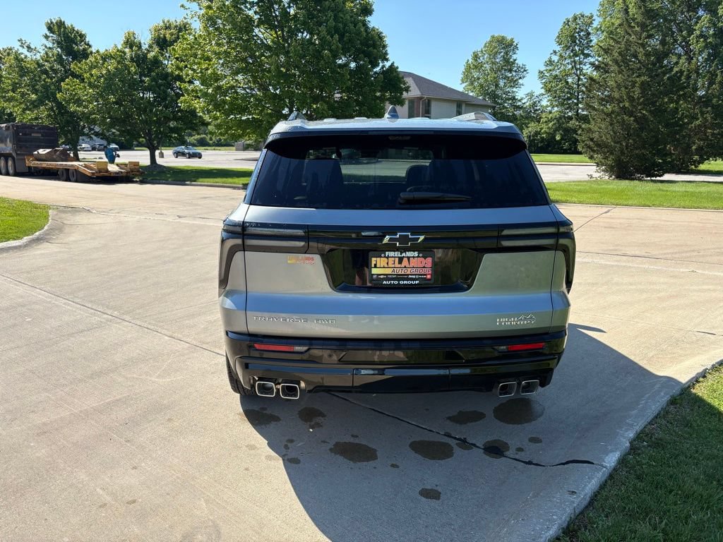 New 2026 Chevrolet Traverse High Country w/ LPO, Floor Liner Package AWD/4WD image 8