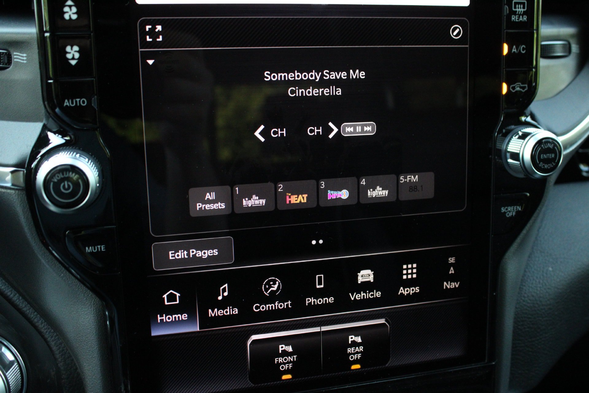 New 2026 RAM 1500 Laramie w/ Night Edition AWD/4WD image 45