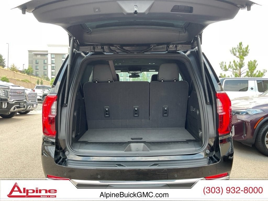 Used 2025 GMC Yukon Elevation AWD/4WD image 20