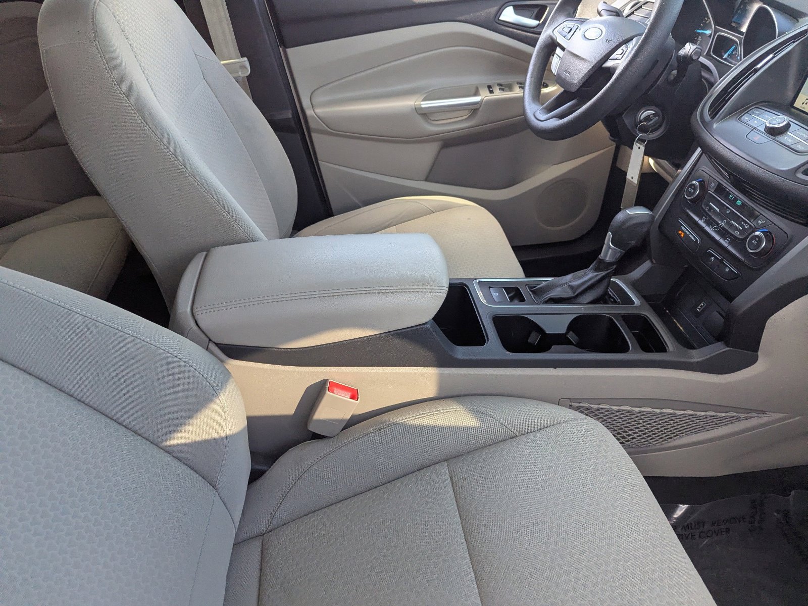 Used 2017 Ford Escape SE w/ Equipment Group 201A image 11