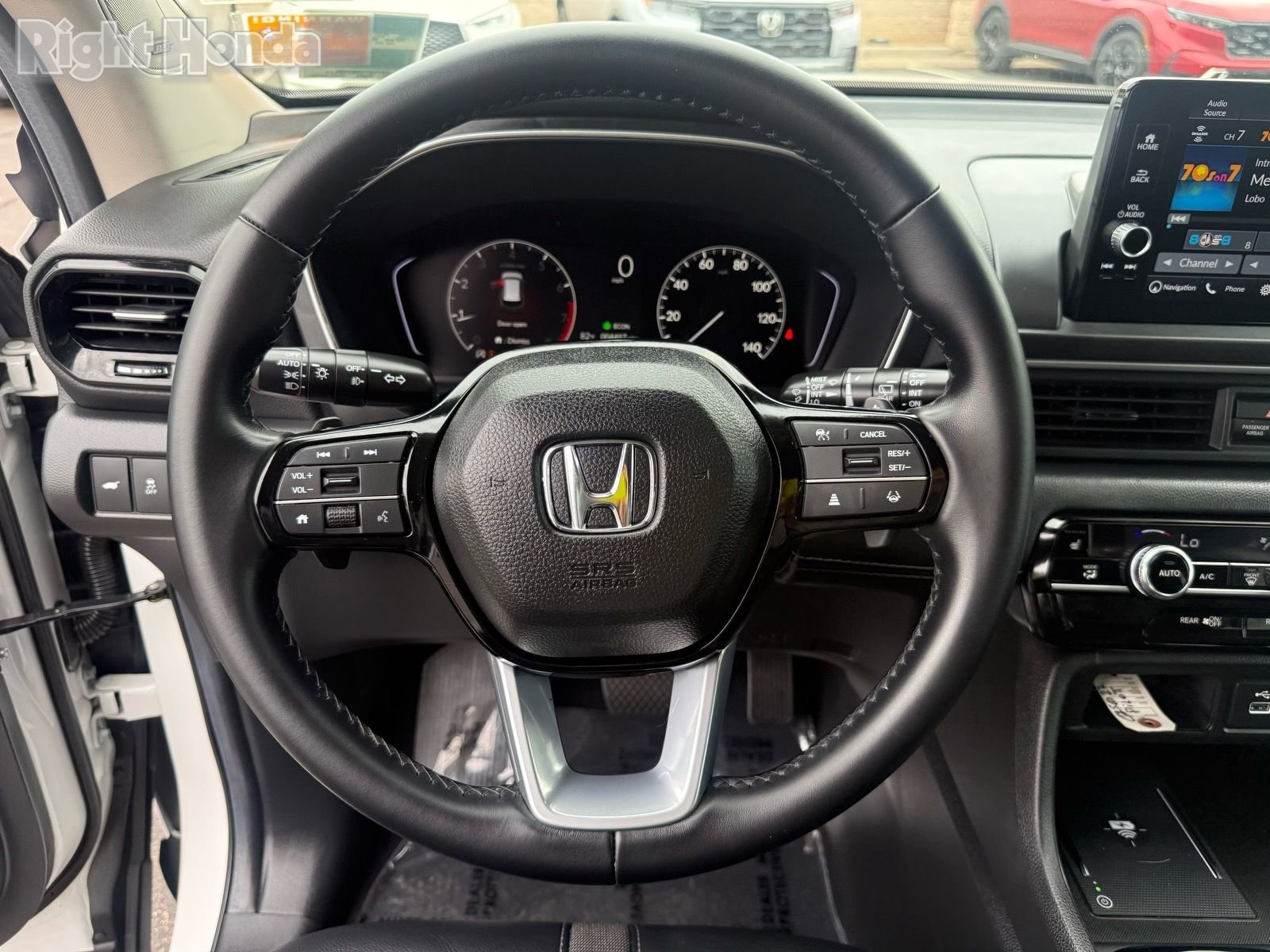 Certified 2025 Honda Pilot Touring image 17